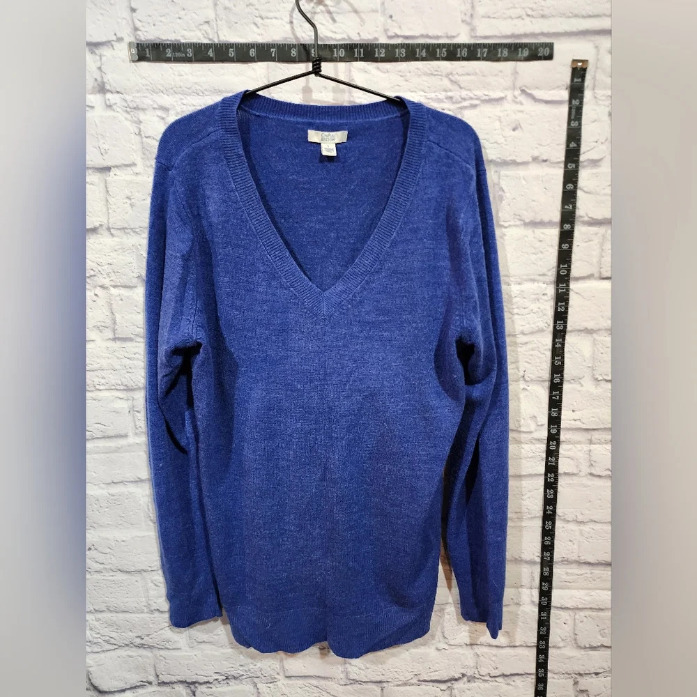 Croft & Barrow cozy blue v-neck sweater Size Large